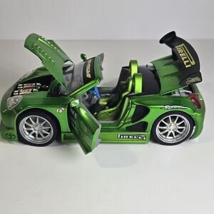 Funline Muscle Machines 2003 Toyota MR2 Spyder Green 1:24 Parts / Custom